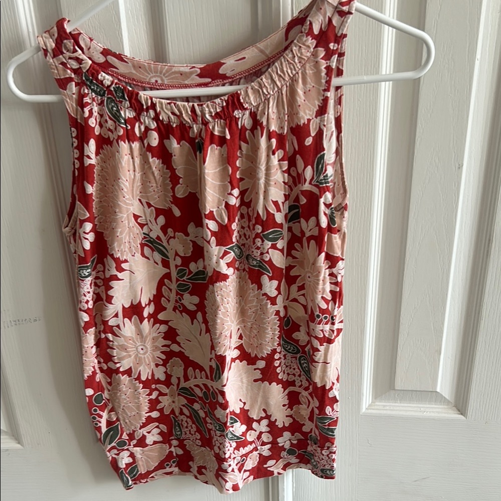 Floral Red Sleeveless Top